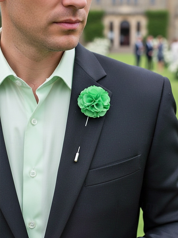 Anstecknadel aus Polyester mit Blumenmuster für Herren, mehrfarbige Stoffblume, eleganter minimalistischer Stil für Trauzeugen, Hochzeiten, formelle Abendessen, Bankette und Abendveranstaltungen 2026 - $7.99 –P1