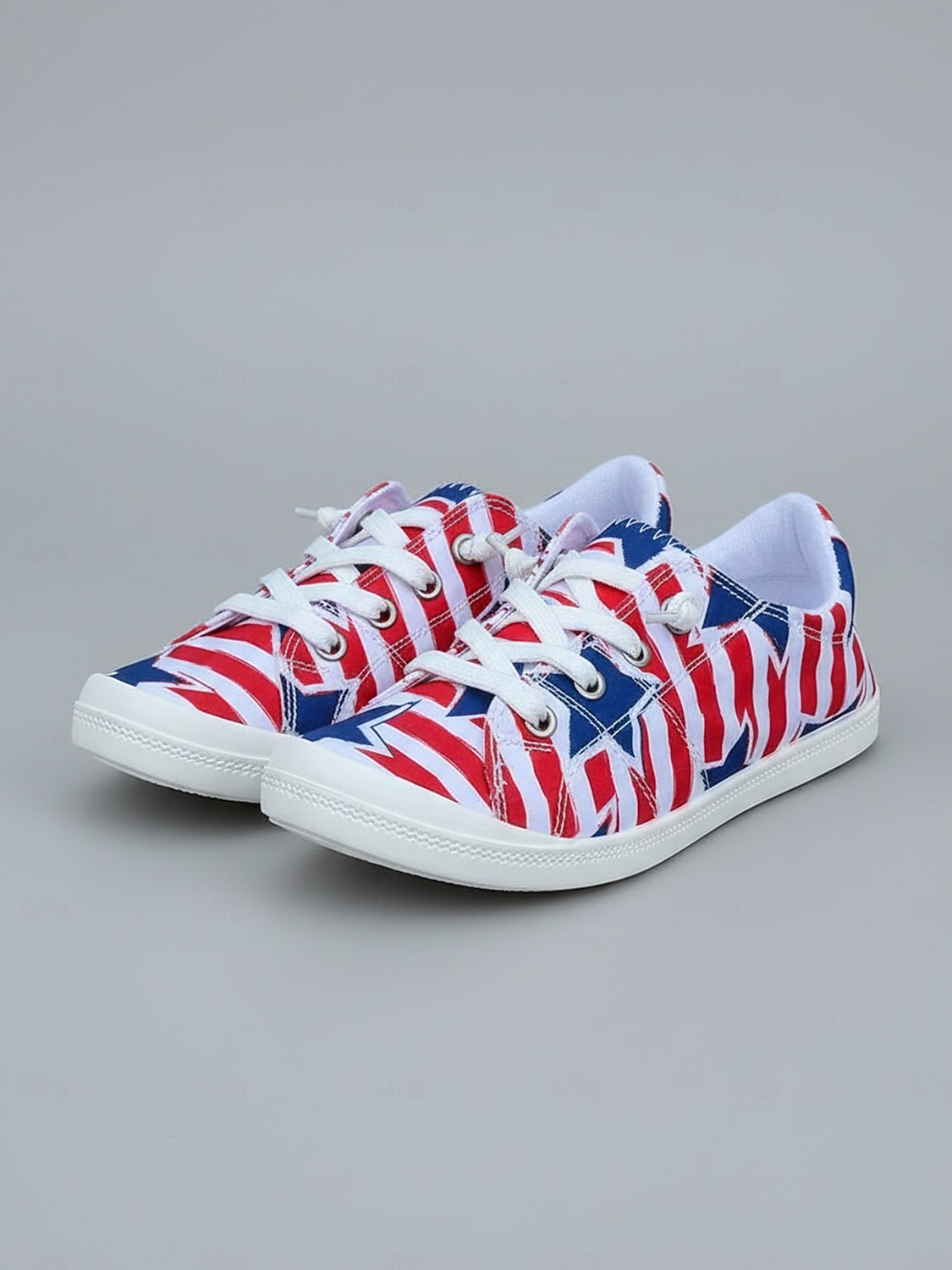 Women's USA Red Blue Lace-up Canvas Shoes – Vintage Patriotic Casual Sneakers for Independence Day, Parades, City Walking, United States Anniversary, Travel & Everyday Outfits 2026 - $34.99 –P1