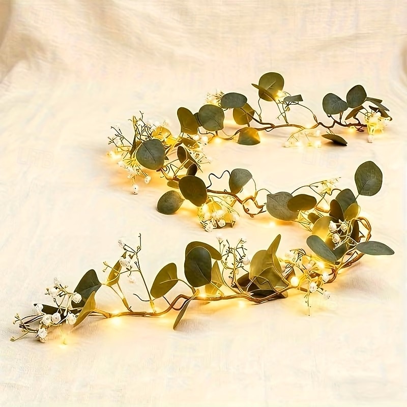 Artificial Eucalyptus Leaf Wreath String Lights Green Leaves Simulated Hanging Plant 1.7m 20LEDs for Weddings Valentine's Day Bedroom Balcony, Garden Dining Table Holiday Decoration 2026 - $16.49 –P2