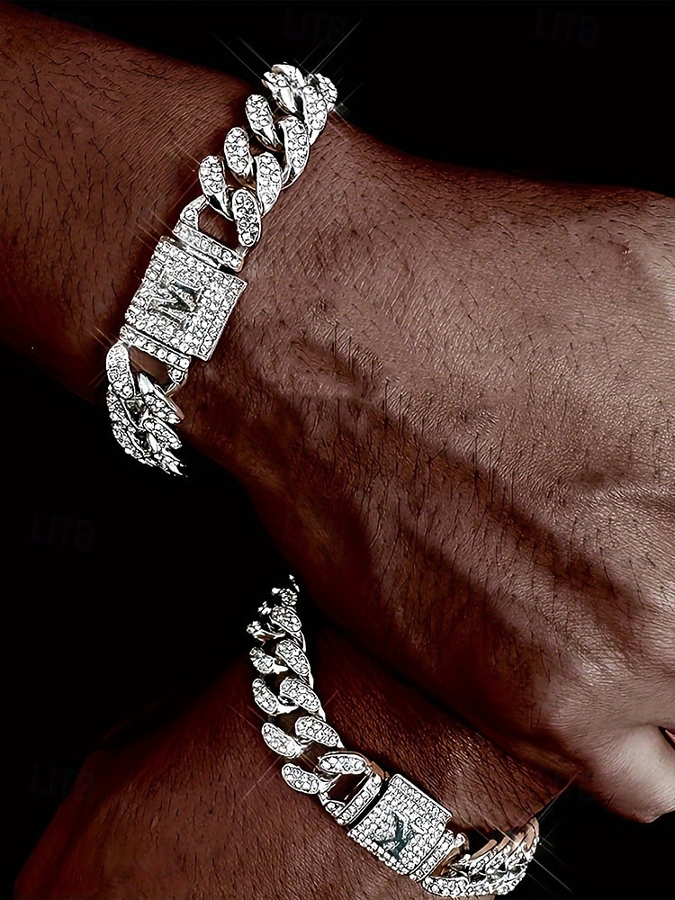 Herrarmband i legeringskedja med alfabetets initialer – personligt kristallbesatt armband för alla hjärtans dag, bröllop och presenter 2026 - $11.99 –P2
