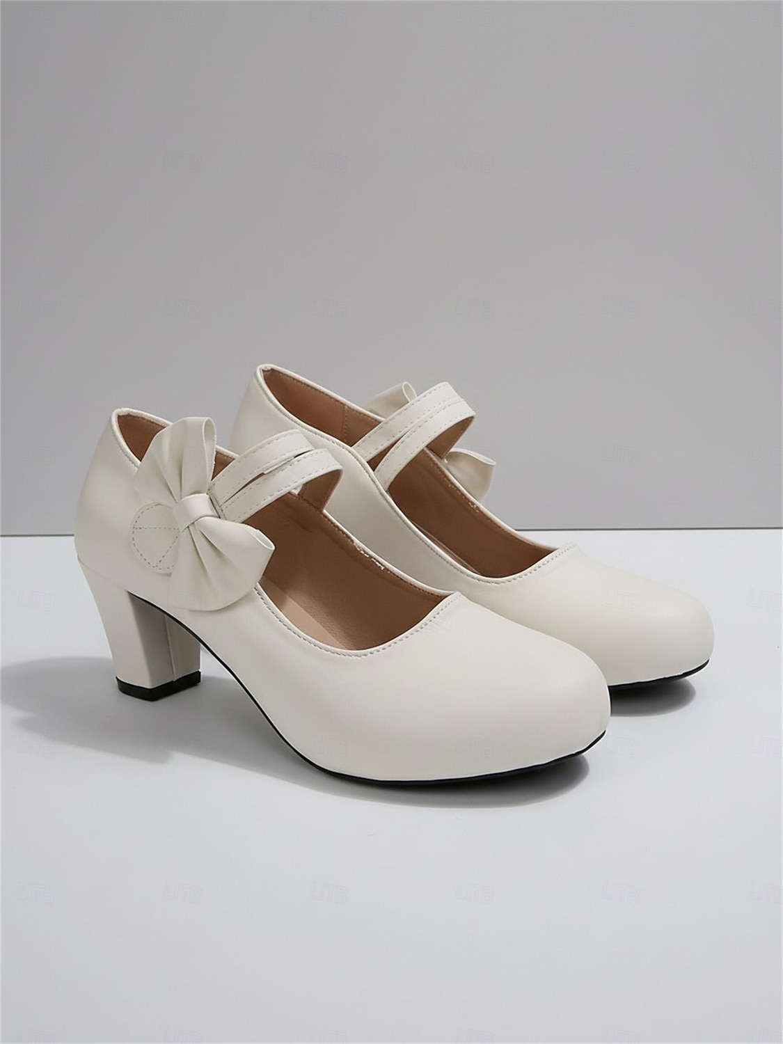 Escarpins Mary Jane blancs vintage années 1950 pour femmes - élégants escarpins à bout rond et talon bloc avec nœud latéral - chaussures pin-up rétro classiques pour occasions formelles de 2026 ? $32.99 –P3