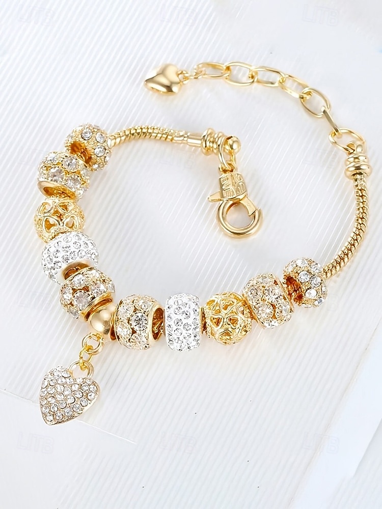 Dámský náramek s přívěskem ve tvaru srdce z lehké slitiny s třpytivými kubickými zirkony, ideální jako dárek k Valentýnu nebo pro každodenní nošení. 2026 - $11.99 –P8