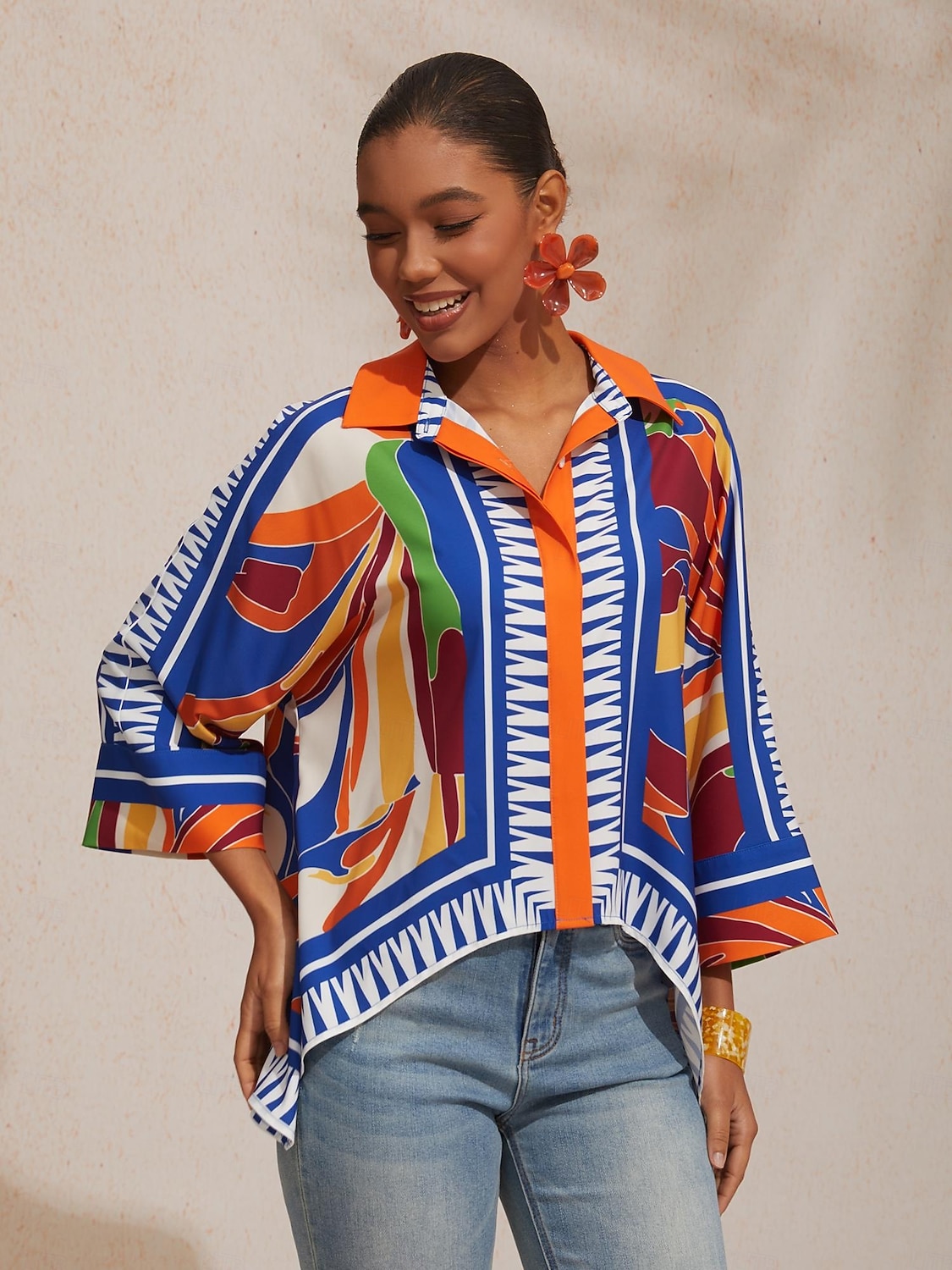 camicia corta in raso con maniche a pipistrello e stampa geometrica a blocchi di colore per le vacanze del 2026 a $67.99 –P7
