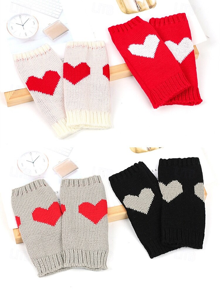 Naisten neulotut kynsikkäät sydänkuviolla, useita värejä, sopivat täydellisesti ystävänpäivään ja syksyn/talven arkikäyttöön 2026 - $9.99 –P7
