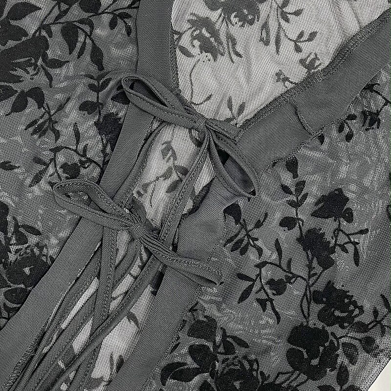 Per donna Camicia casual Camicia con Bottoni Blusa Nodo frontale Pizzo Illusione Tinta unica Elegante Sexy Manica Lunga Manica a Campana Scollo a V Top Regolari Ferie Uscire Abbigliamento da vacanza del 2026 a $21.99 –P7