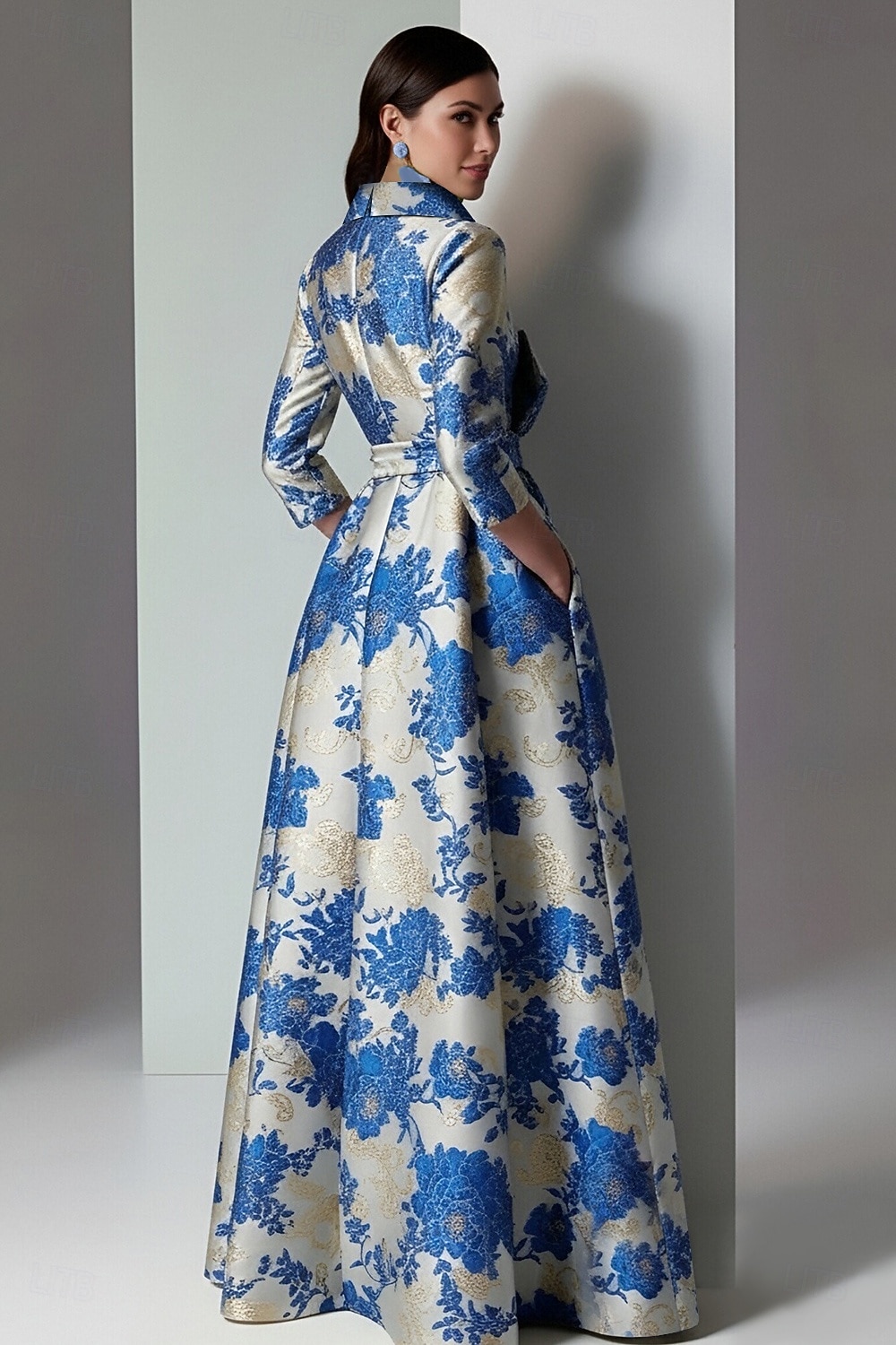 A-linja Kokopitkä Iltapuku Tyylikäs Kimalteleva Silkkinen Pitkähihainen Paitapuserokaula-aukko Puutarhajuhlat Häät Tasku Jakardi kanssa Kukkapainatus Rusetti(rusetit) Halkio 2026 - $186.99 –P2