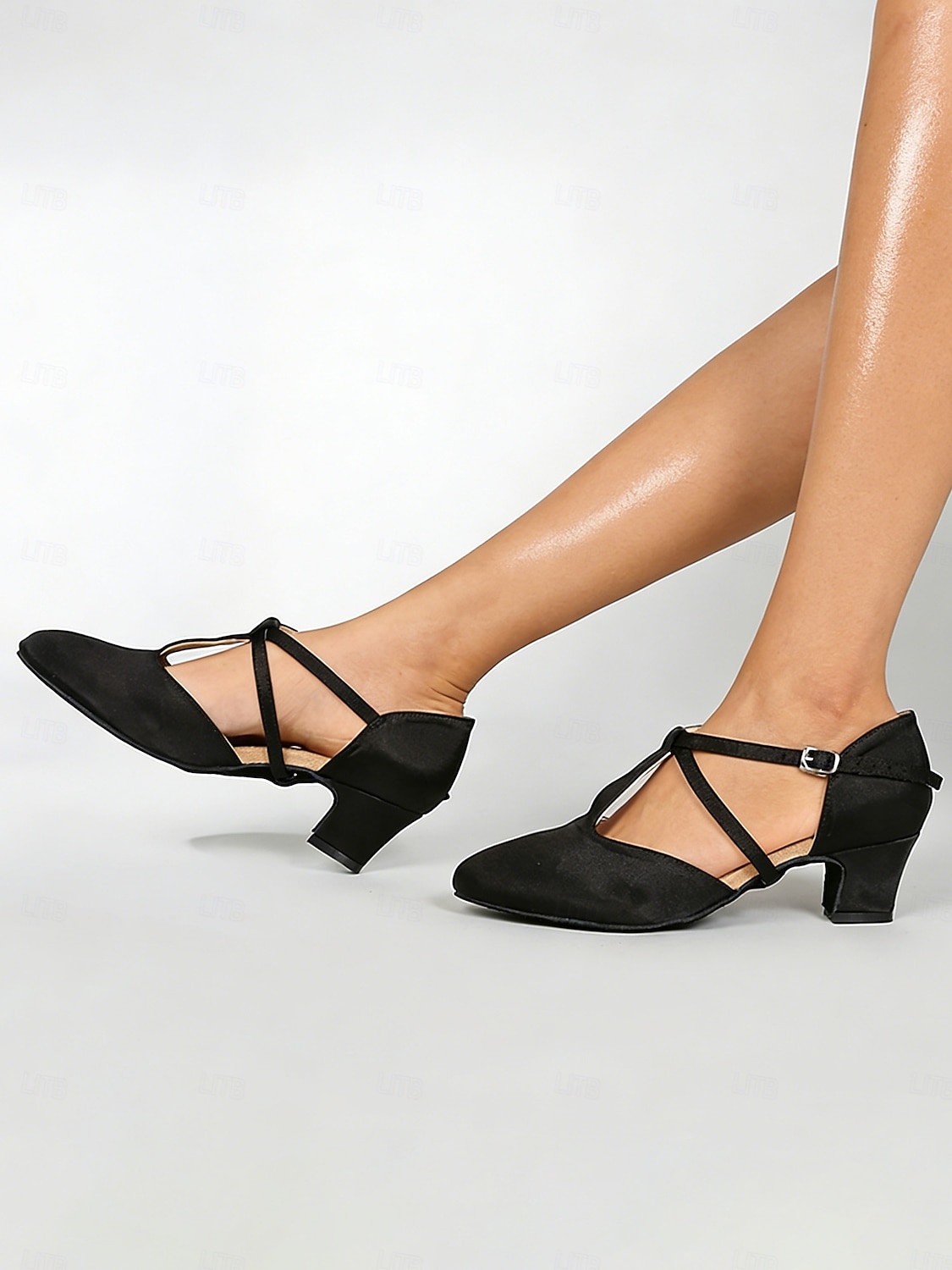 scarpe da ballo da donna con tacco e cinturino incrociato in raso nero, professionali da sala &scarpe da allenamento e performance latine del 2026 a $54.99 –P4