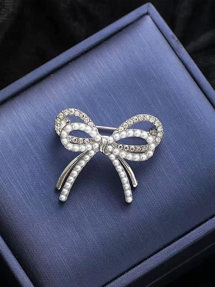 Женская брошь в форме сердца из сплава с искусственным жемчугом, доступно несколько вариантов дизайна, идеально подходит для Дня святого Валентина, свадеб и повседневной носки. 2026 - $7.99 –P9