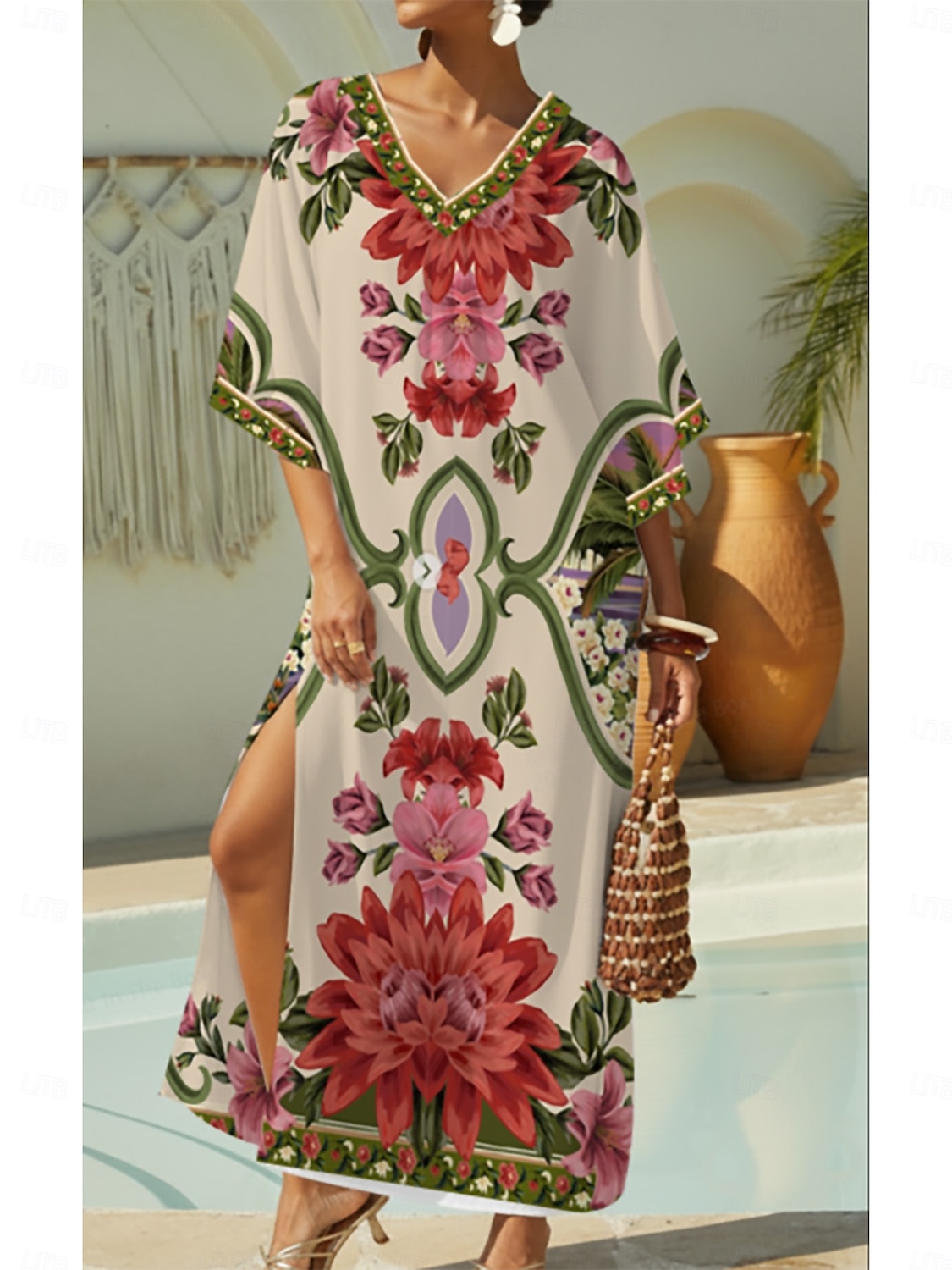 Hawaii Palm böljande maxiklänning i chiffong med blommig design 2026 - $91.99 –P1
