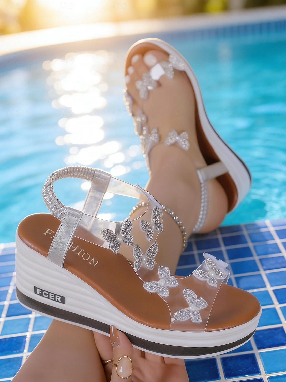 Sandalias de cuña brillantes para mujer: zapatos cómodos y elegantes para vacaciones en islas y cruceros. 2026 - $29.99 –P6