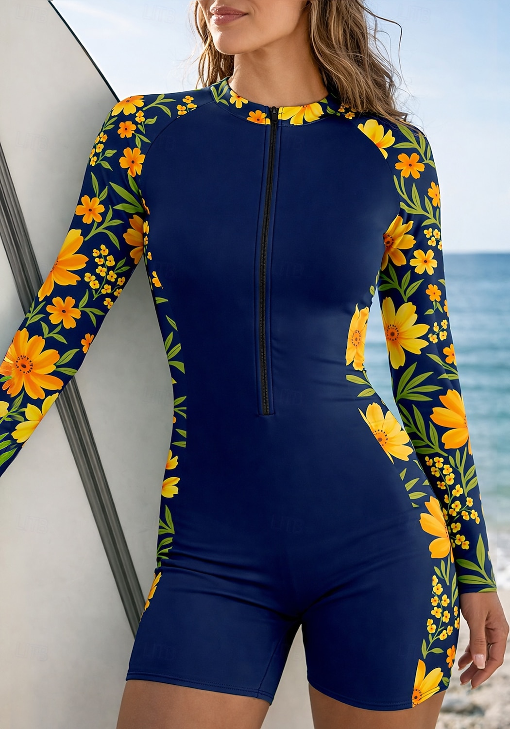 Per donna Top sottomuta Costume da bagno Costumi da bagno sportivi Floreale Tropicale Con zip Imbottitura rimovibile Cerniera Frontale Protezione Solare UV UPF50+ Ultra Leggero (UL) Manica Lunga del 2026 a $35.99 –P4