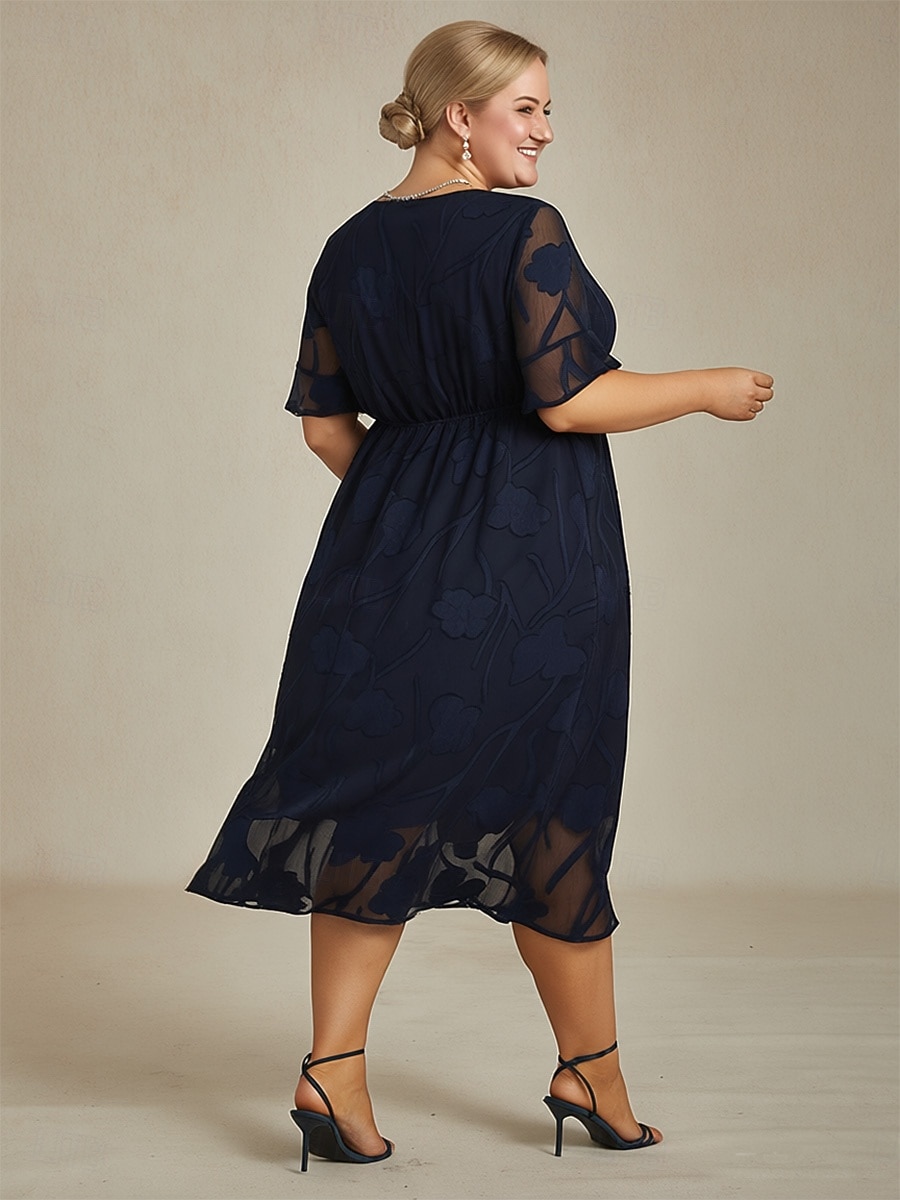 Femmes Robe Midi Robe en Chiffon Robe trapèze Élégant Manche flottante Quotidien Plage robe demoiselle d honneur À lacets Coupe régulière Fleuri Demi Manches Col ras du cou bleu marine de 2026 ? $98.99 –P2