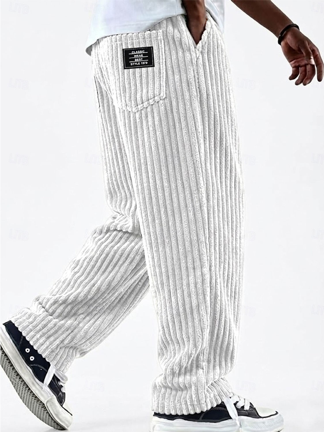 Férfi Nadrág Kordbársony Nadrág Téli nadrág Alkalmi nadrág Zsinór Egyenes lábbal Tömör szín Mokaszinok Teljes hossz Hétköznapi Napi Szabadtéri Divat Klasszikus stílus Fekete Fehér Nem elasztikus 2026 - $28.99 –P6