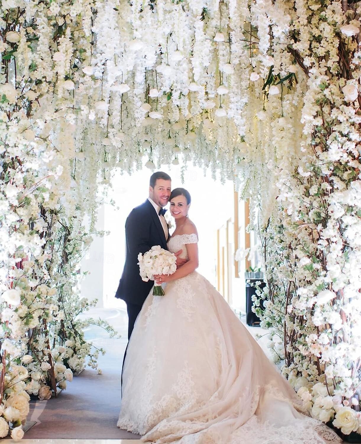 12 flores artificiales de glicina de 1,1 m/pieza, blancas, densas, artificiales, de ratán, guirnalda colgante de flores de seda, decoración para fiestas en casa o bodas. 2026 - $15.99 –P8