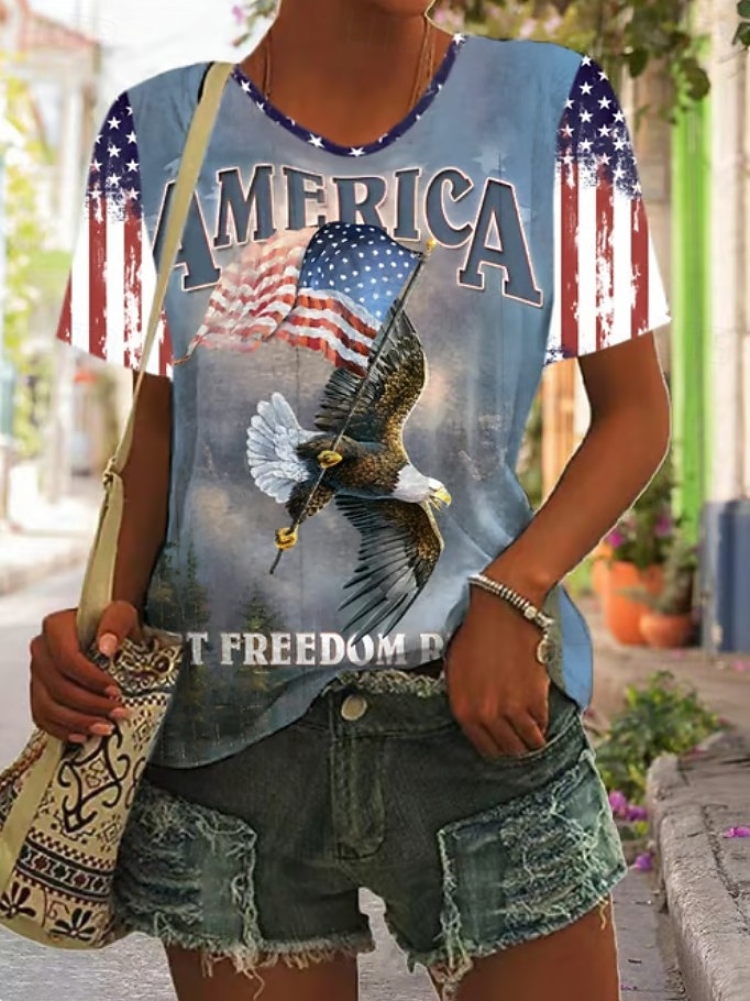 Dia da Independência Americana Mulheres Camiseta Imprimir Gráfico Bandeira Vintage à moda Clássico Manga Curta Decote V Tops longos Diário Preto Branco Azul empoeirado Verão Primavera de 2026 por $21.99 –P1