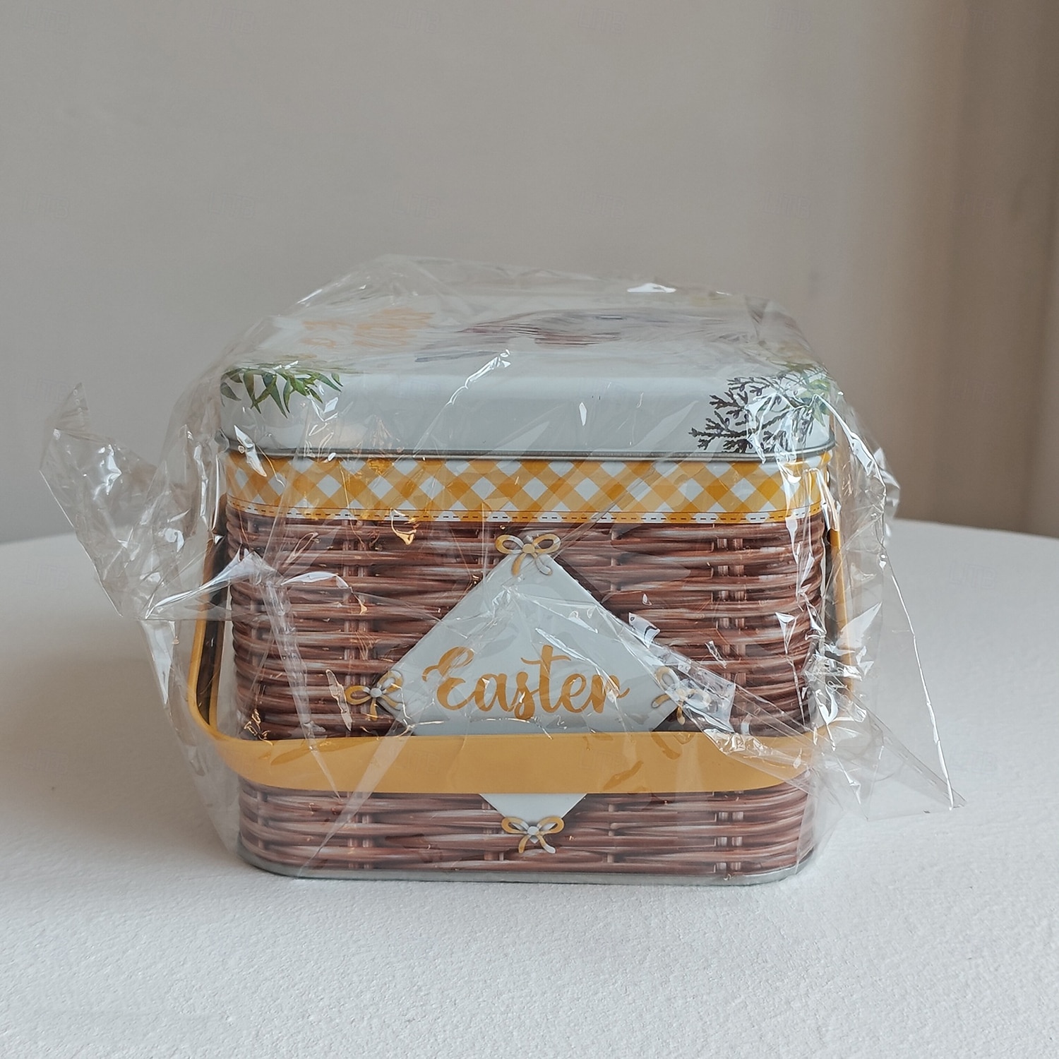 Easter Bunny Tin Carry Basket, Colorful Metal Rabbit Storage Box with Handle, Creative Easter Decoration Treat Gift Container 2026 - $14.99 –P2