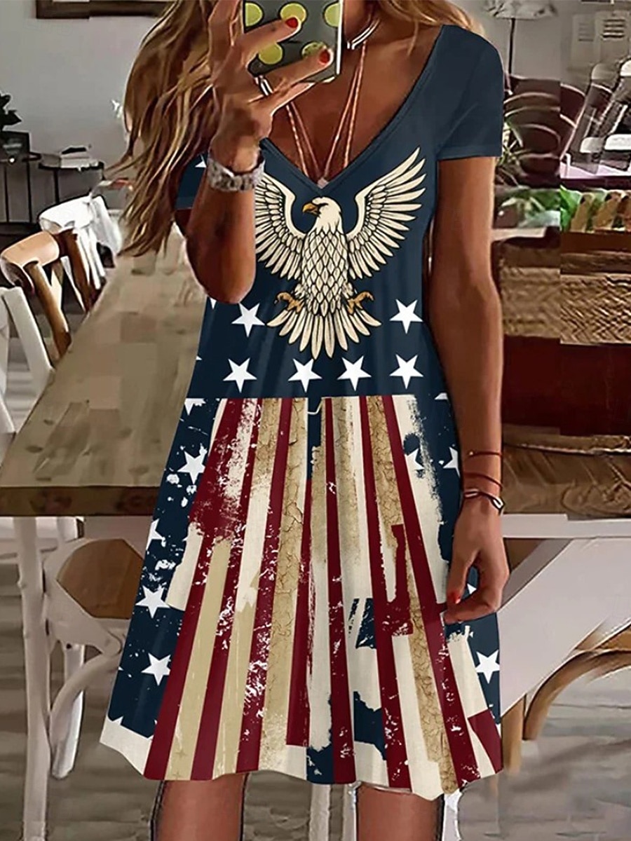 Amerikan itsenäisyyspäivä Naisten Mini mekko Kesämekko Tpaitamekko A linjainen mekko Vapaa-aika Päivittäin Normaali Lippu Lyhythihainen Tiukka pyöreä kaula-aukko V kaula-aukko Sininen Laivasto 2026 - $24.99 –P1