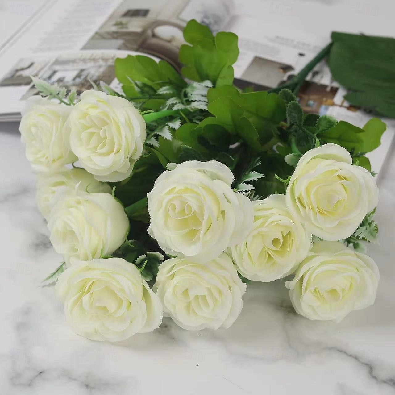 umělé růže, aranžmá z hedvábných růží do obývacího pokoje, květinová dekorace na stůl pod televizní stolek, umělé květiny do středu pokoje 2026 - $15.99 –P8