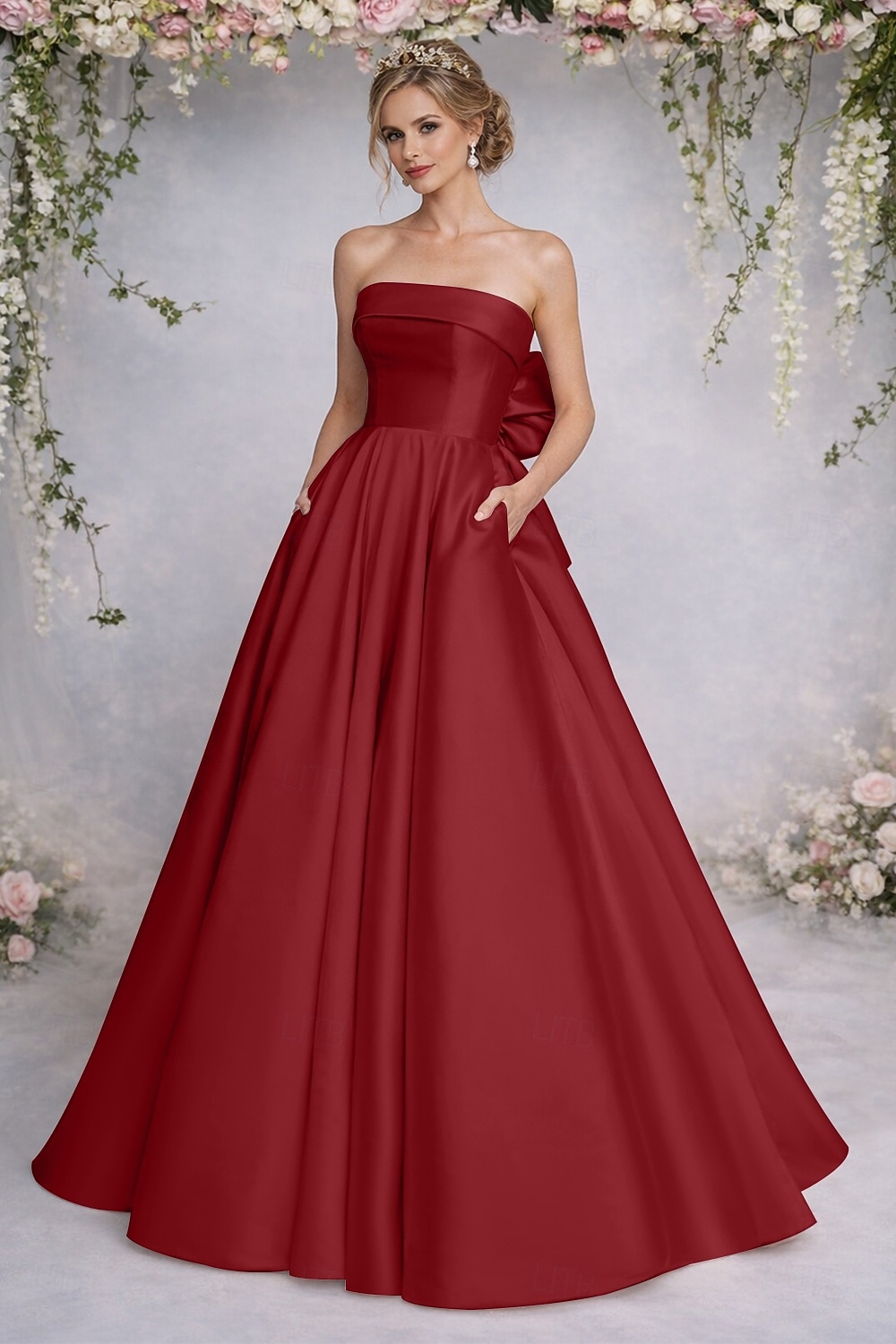 prom dress minimalist A-Line Floor Length Prom Dresses Elegant Minimalist Sleeveless Strapless  Prom Wedding Guest Satin with Pleats 2026
