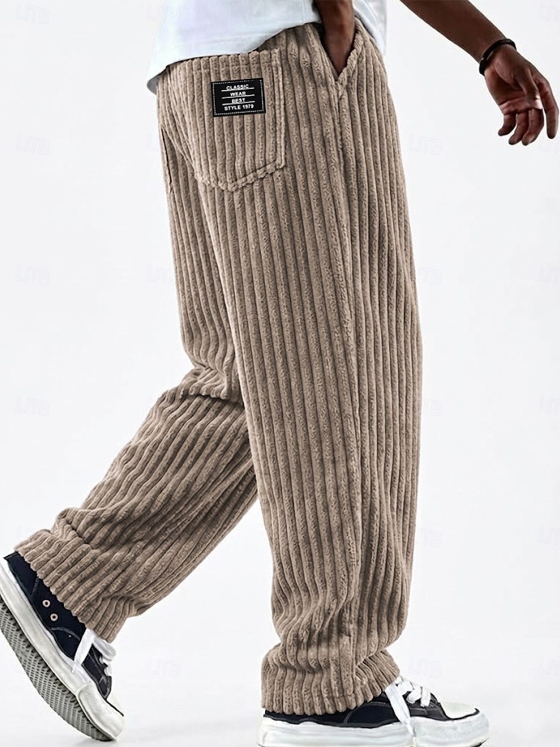 Férfi Nadrág Kordbársony Nadrág Téli nadrág Alkalmi nadrág Zsinór Egyenes lábbal Tömör szín Mokaszinok Teljes hossz Hétköznapi Napi Szabadtéri Divat Klasszikus stílus Fekete Fehér Nem elasztikus 2026 - $28.99 –P11