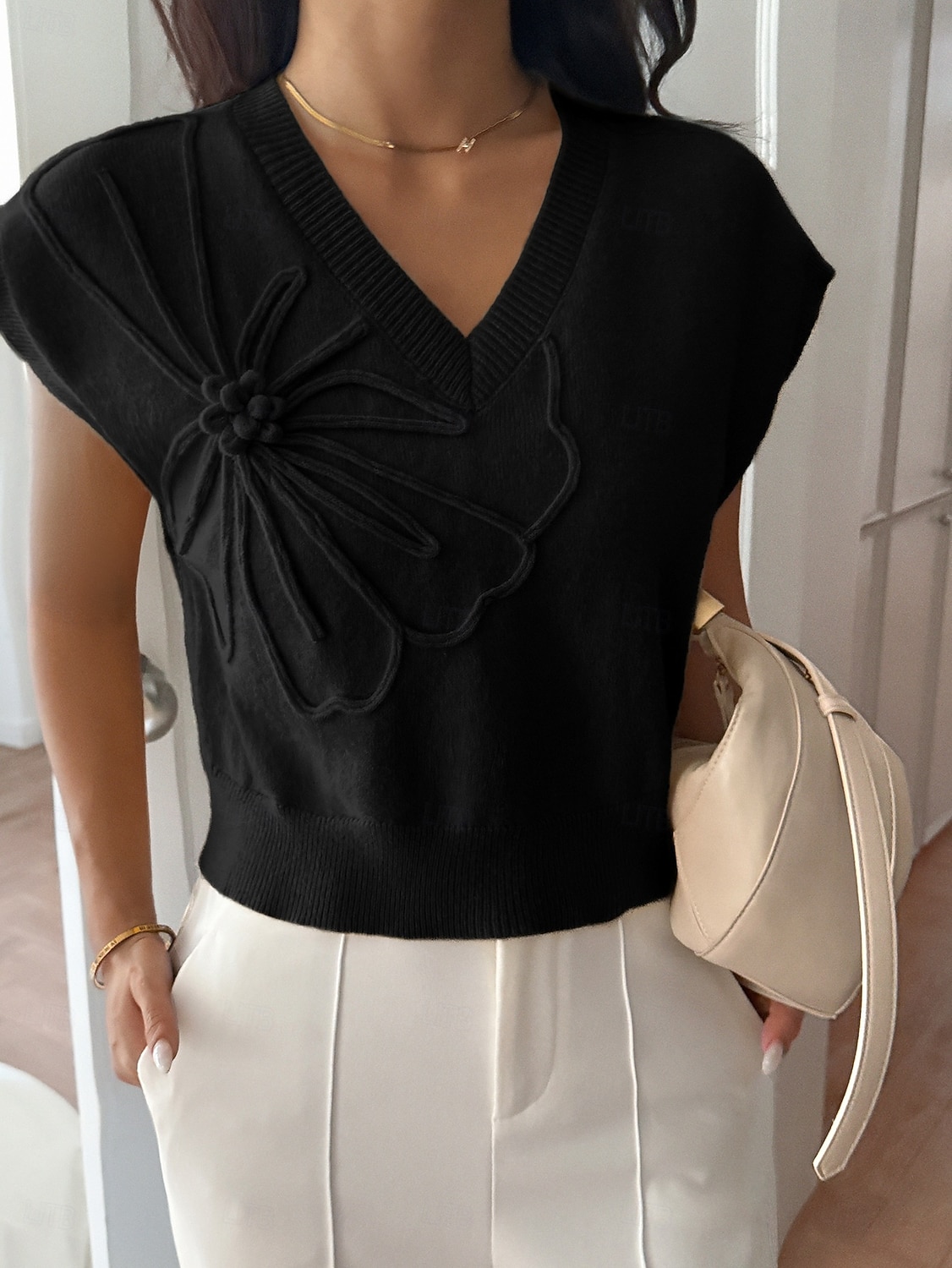 Women's Y2K Knit Tee Elastic Waist 3D Appliques Solid Color Floral Graphic Elegant Cute Stylish Short Sleeve Cap Sleeve V Neck Regular Tops Daily Going out Black Yellow Summer Spring Fall 2026 - $41.99 –P4