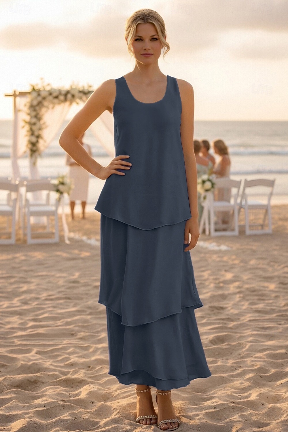 Tubinho Até o Tornozelo Vestido de convidada de casamento Vestido formal Tiered Dress Vestido Para Mãe dos Noivos Sem Manga Decote V Elegante Simples Convidado do casamento Semi formal Chiffon com de 2026 por €105.99 –P7