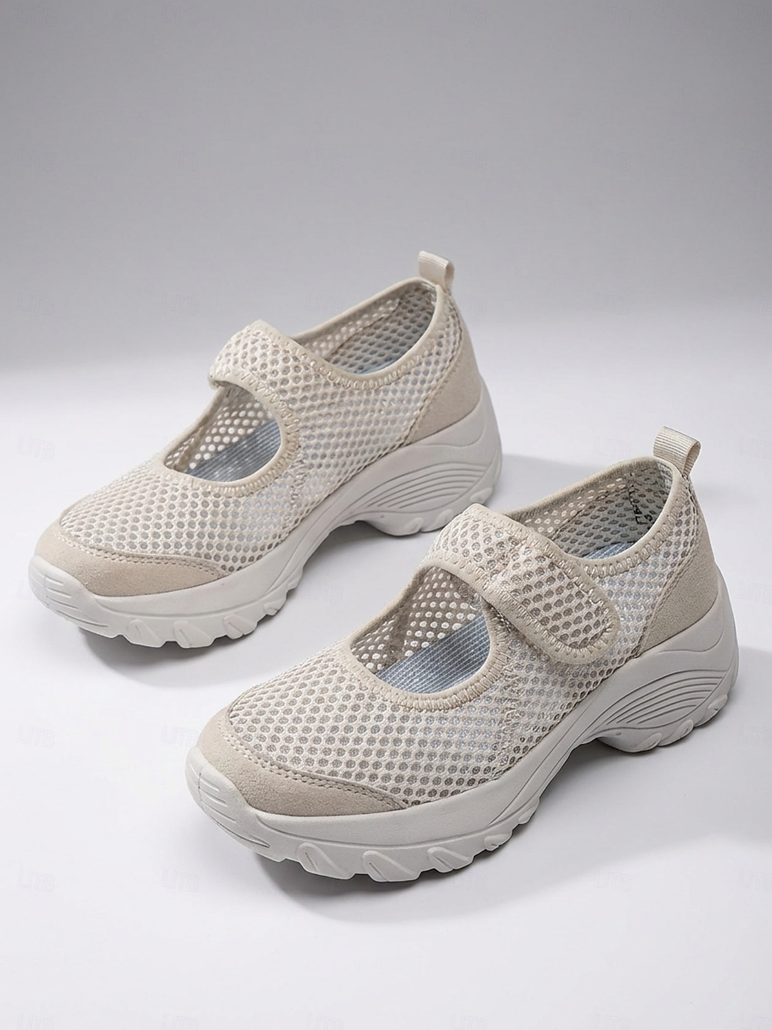 Chaussures de marche beiges pour femmes, à fermeture velcro, idéales pour la randonnée, les promenades en parc, les voyages et une utilisation prolongée. de 2026 ? $32.99 –P1