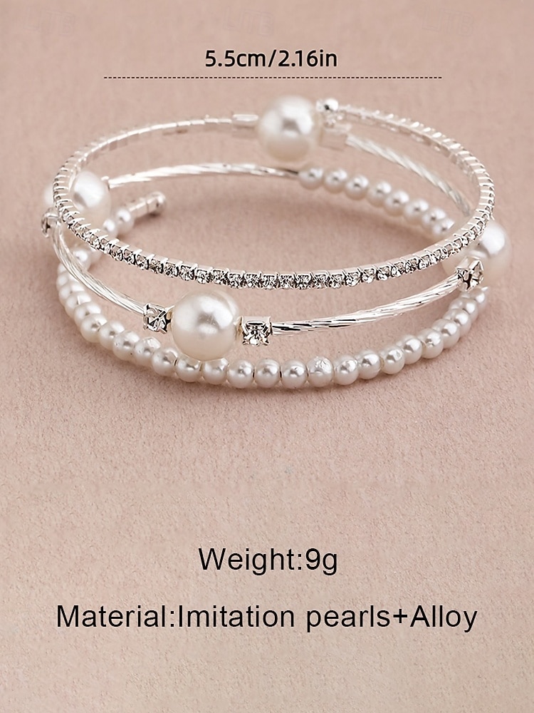 Damesarmbandenset van imitatieparels met drie lagen, goud- en zilverkleurige stapelbare armbanden met elegante kralen en kristallen accenten, vintage bruidssieraden voor bruiloften, avondfeesten en formele gelegenheden. 2026 - $7.99 –P11