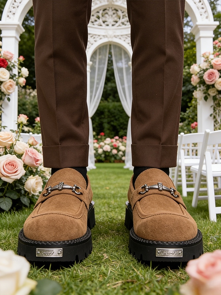 mocassini da uomo in pelle scamosciata marrone, elegante design slip-on con suola spessa, perfetti per matrimoni in giardino, eventi formali all'aperto e celebrazioni eleganti del 2026 a $54.99 –P3