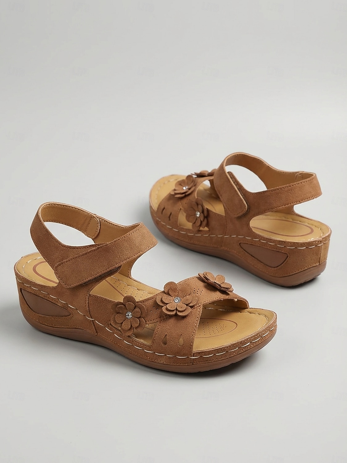 sandali con zeppa floreali marroni da donna - soletta morbida e ammortizzata, scarpe comode traspiranti con punta aperta, stile boho casual per passeggiate, viaggi, vacanze estive, attività del 2026 a $24.99 –P1