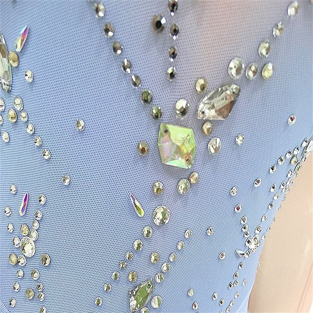 Abito da pattinaggio artistico Ragazze Pattinaggio sul ghiaccio Vestito Azzurro cielo Patchwork Orlo asimmetrico Elasticizzato Allenamento Competizione Vestiti da pattinaggio sul ghiaccio Classico del 2026 a $224.19 –P5