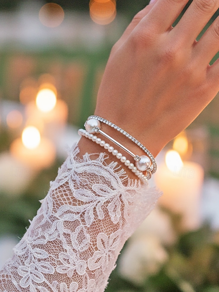 Armbåndssett med tre lag i kunstperlelegering til dame, stablebare armbånd i gull og sølv med elegante perler og krystalldetaljer, vintage brudesmykker til bryllup, kveldsfester og formelle arrangementer 2026 - $7.99 –P2