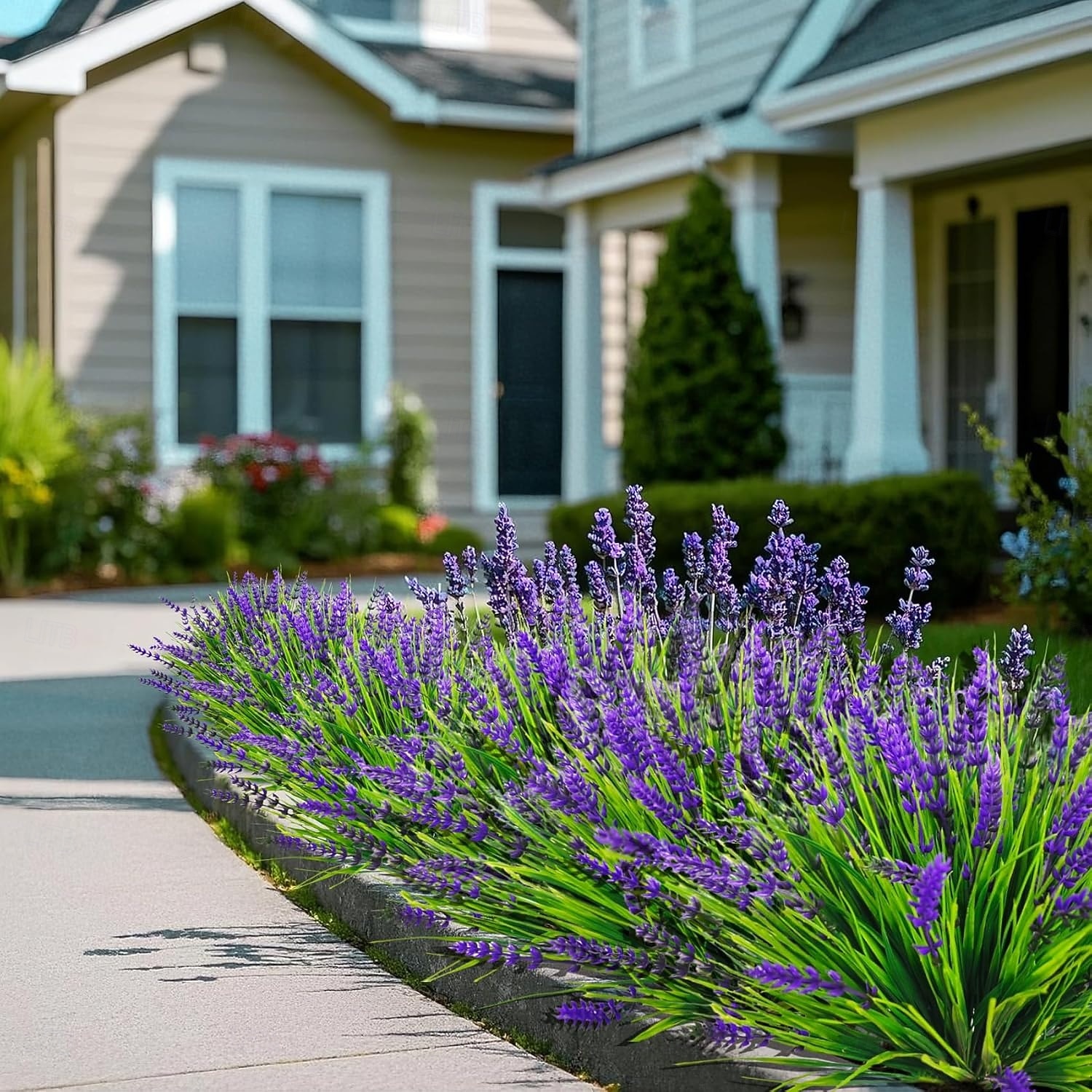 24 mazzi di fiori di lavanda artificiali, piante viola da esterno, fiori finti resistenti ai raggi UV, fiori artificiali da esterno, piante finte in plastica per veranda, giardino, fioriera, cortile, del 2026 a $32.99 –P4