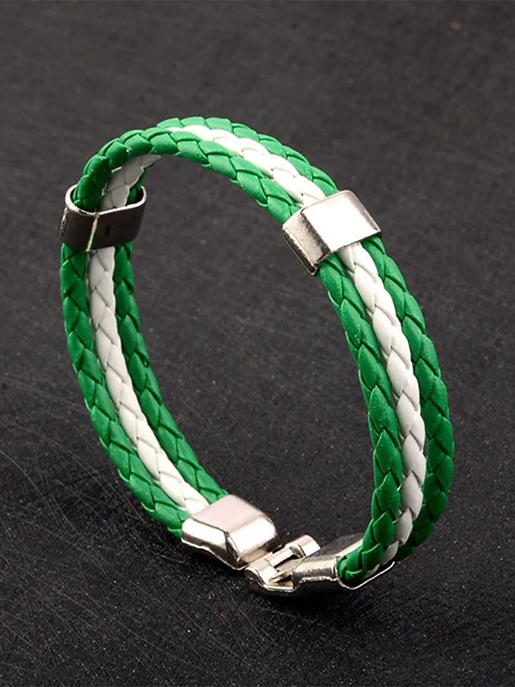 2026年 男性用のセントパトリックスデー編み込みフェイクレザーブレスレット、グリーンとホワイトの編み込みリストバンド、メタルクラスプ付き、男性用カジュアルアイリッシュスタイルジュエリー、ホリデーパレード、パーティー、お祭りの装いに最適  コレクション – $7.99 –P3
