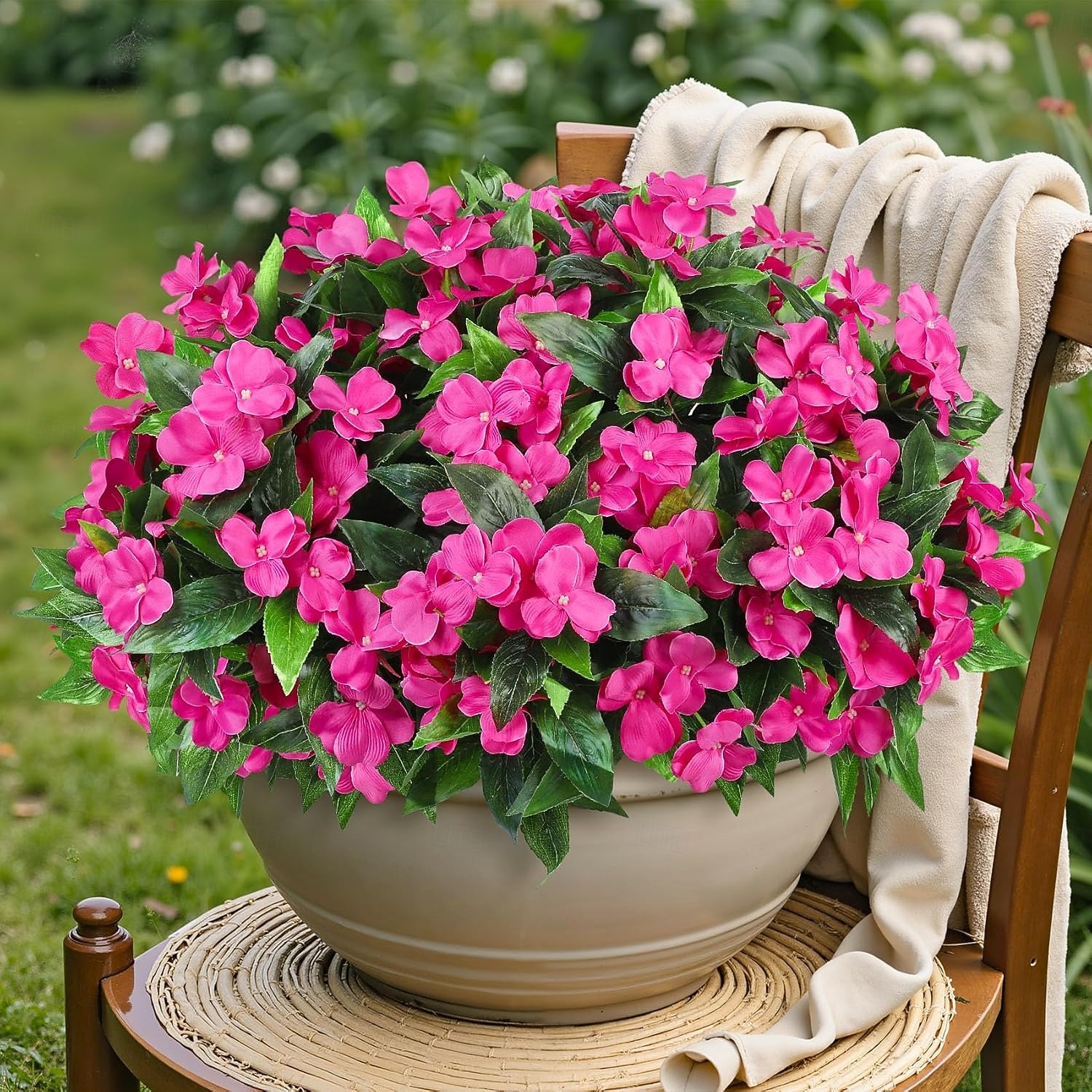 6 ramos de flores artificiales de impatiens para decoración de exteriores, ramo de flores de seda, plantas artificiales resistentes a los rayos UV para primavera y verano, jardín, porche, ventana, 2026 - $31.99 –P9