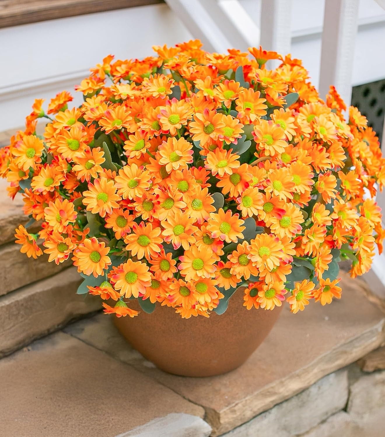 Margaritas artificiales para decoración exterior, 6 ramos de flores artificiales para macetas de exterior, flores de seda resistentes a los rayos UV para la puerta principal, el porche y el patio. 2026 - $29.99 –P6