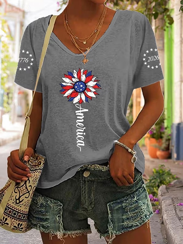 Amerikaanse onafhankelijkheidsdag Dames T-shirt Afdrukken Grafisch Amerikaanse vlag Vintage Stijlvol Klassiek Korte mouw V-hals Normale tops Dagelijks blauw Zwart Wit Grijs Zomer Lente 2026 - $21.99 –P4