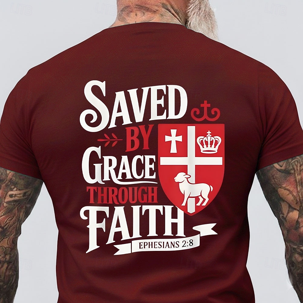 T-shirt religieux chrétien à manches courtes, coupe standard, idéal pour un homme, avec le message « Sauvés par la grâce au moyen de la foi » (Éphésiens 2:8). Motif : bouclier rouge, croix, couronne, de 2026 ? $21.99 –P3