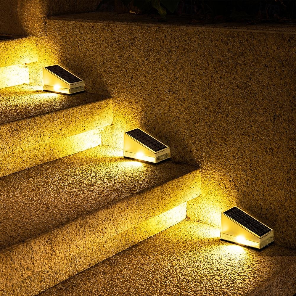 2 db kültéri napelemes fali lámpa, IP65 vízálló, 4 LED gyöngy, dekoratív LED lámpák kertbe, udvarra, kerítésre, lépcsőre, lépcsőfokokra, teraszra, gyepre, ösvényvilágításra 2026 - $32.99 –P8