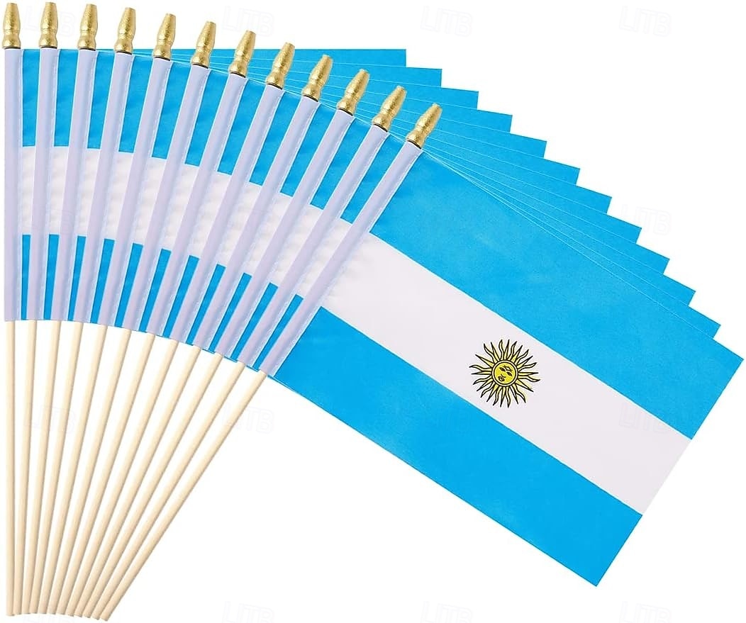 Pachet de 25 de steaguri mici din Argentina, mini steaguri argentiniene portabile, pe băț, 5x8 inch, pentru meciul Cupei Mondiale de fotbal, evenimente sportive, decorațiuni de petrecere, aclamații 2026 - $16.99 –P1