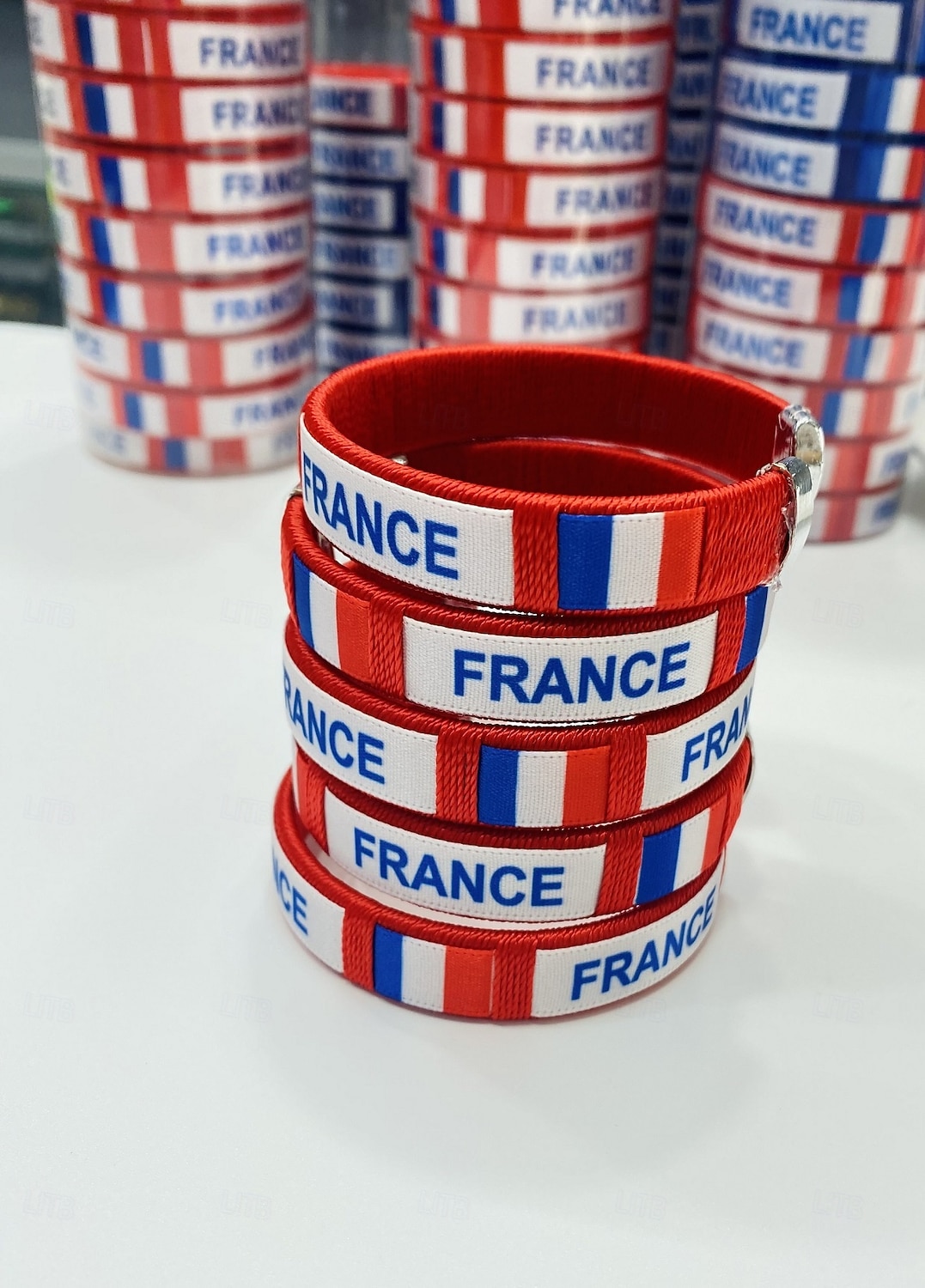 Partita mondiale di calcio 2026 Braccialetto France Calciatore Tifoso di calcio francese Casual Bambini Adulti Unisex All'aperto Incontro Vestirsi del 2026 a $18.99 –P2