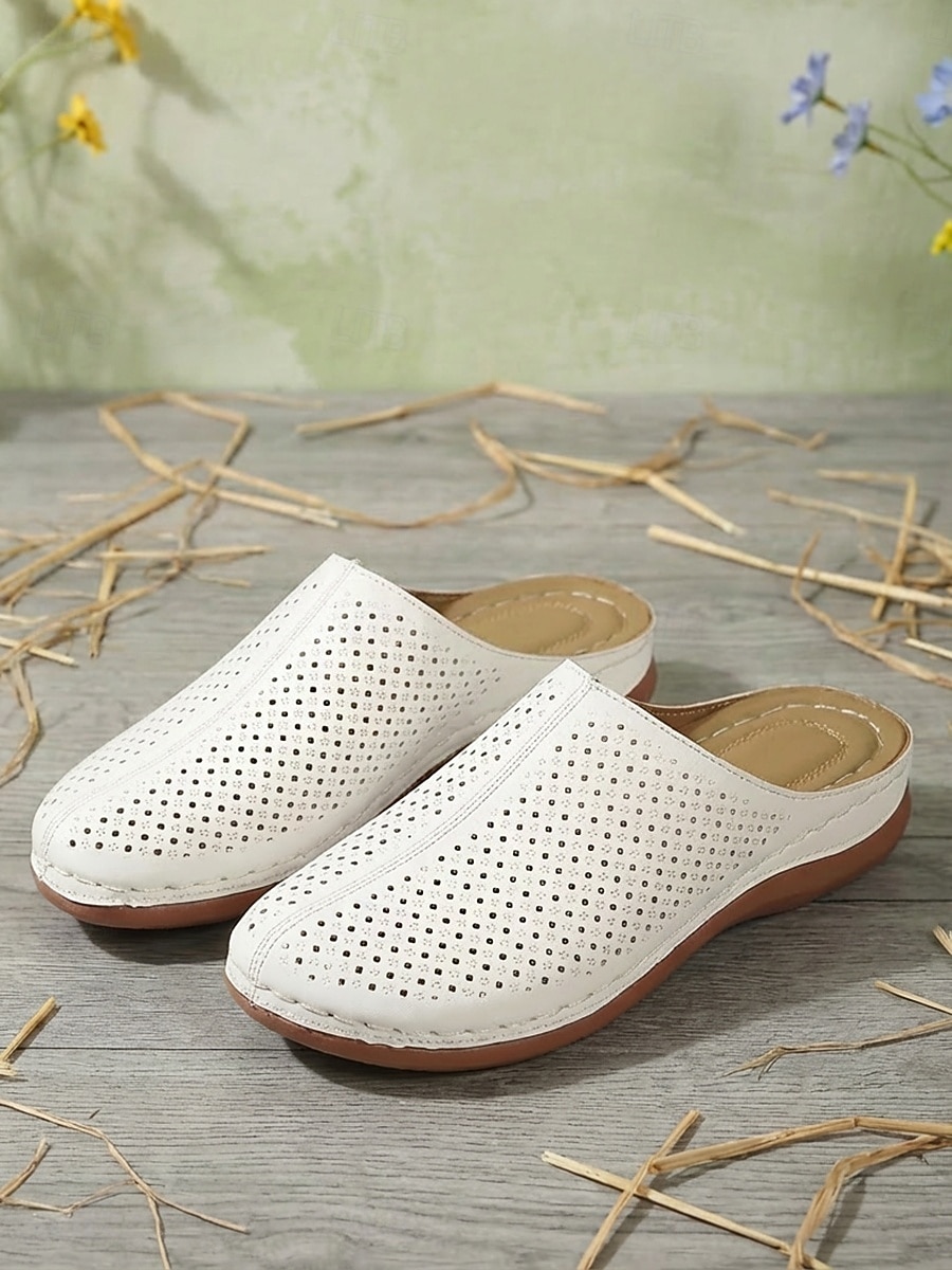 Mules femininas perfuradas, estilo slip-on – sapatos brancos em couro sintético com salto confortável para uso diário, passeios casuais e um estilo descontraído de verão. de 2026 por $19.99 –P5