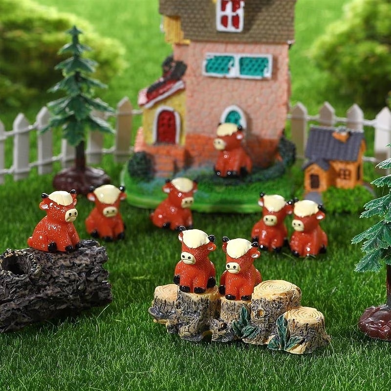 30 mini-beeldjes van Schotse hooglandkoeien, decoratieve kleine dieren van hars voor tuin- en miniatuurlandschappen, poppenhuizen, mos-terrariums en taartdecoratie. 2026 - $16.99 –P2