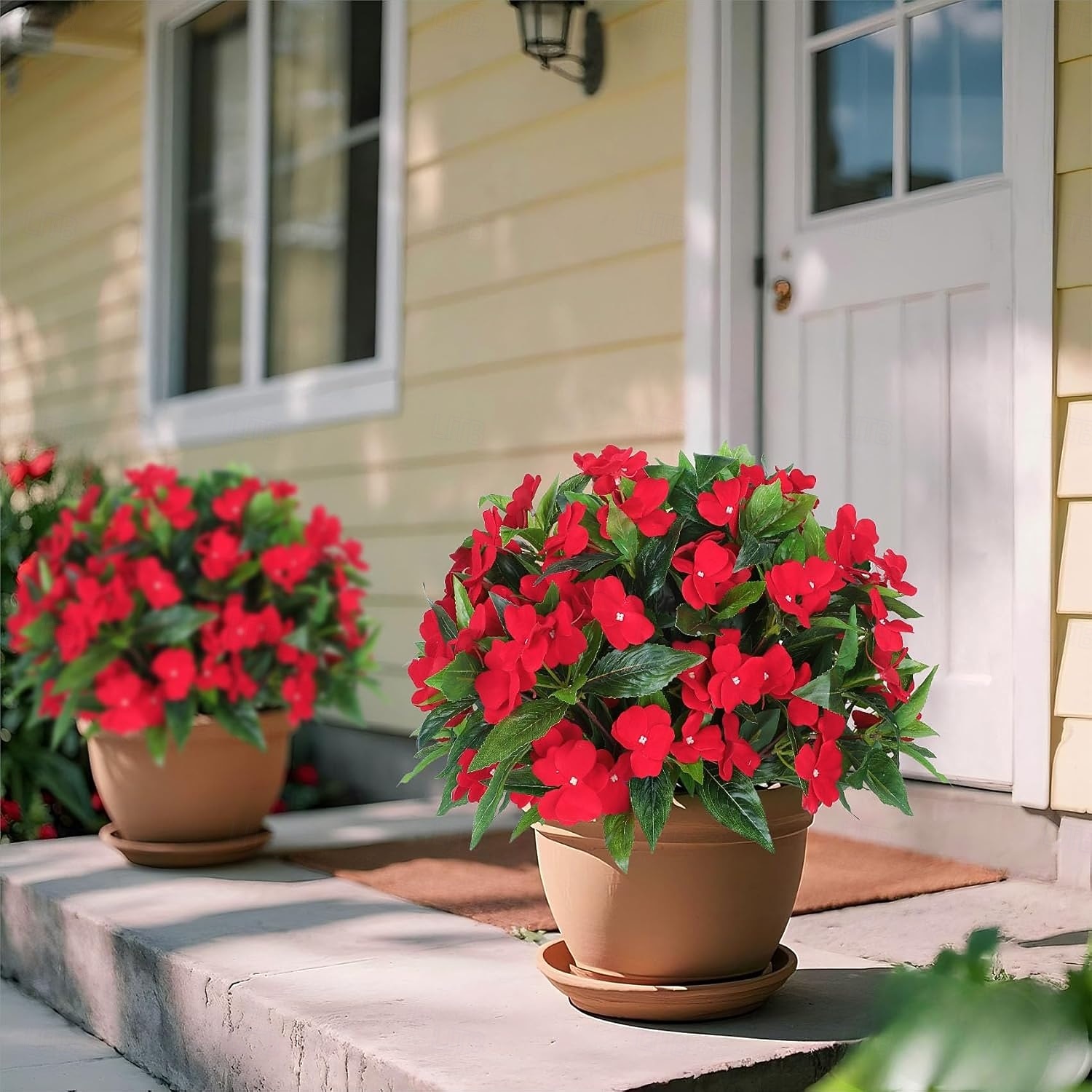 6 ramos de flores artificiales de impatiens para decoración de exteriores, ramo de flores de seda, plantas artificiales resistentes a los rayos UV para primavera y verano, jardín, porche, ventana, 2026 - $31.99 –P6