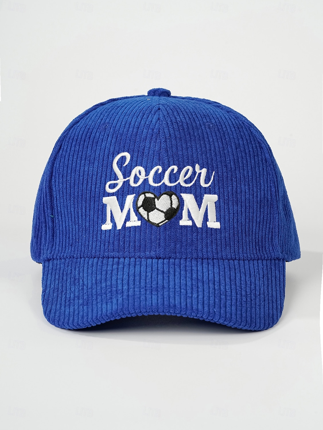 Gorra de béisbol bordada para mamá futbolera: gorra vintage ajustable de pana con forma de corazón para papá con abertura para cola de caballo para partidos de fútbol de verano, gorra deportiva informal para exteriores. 2026 - $19.99 –P2