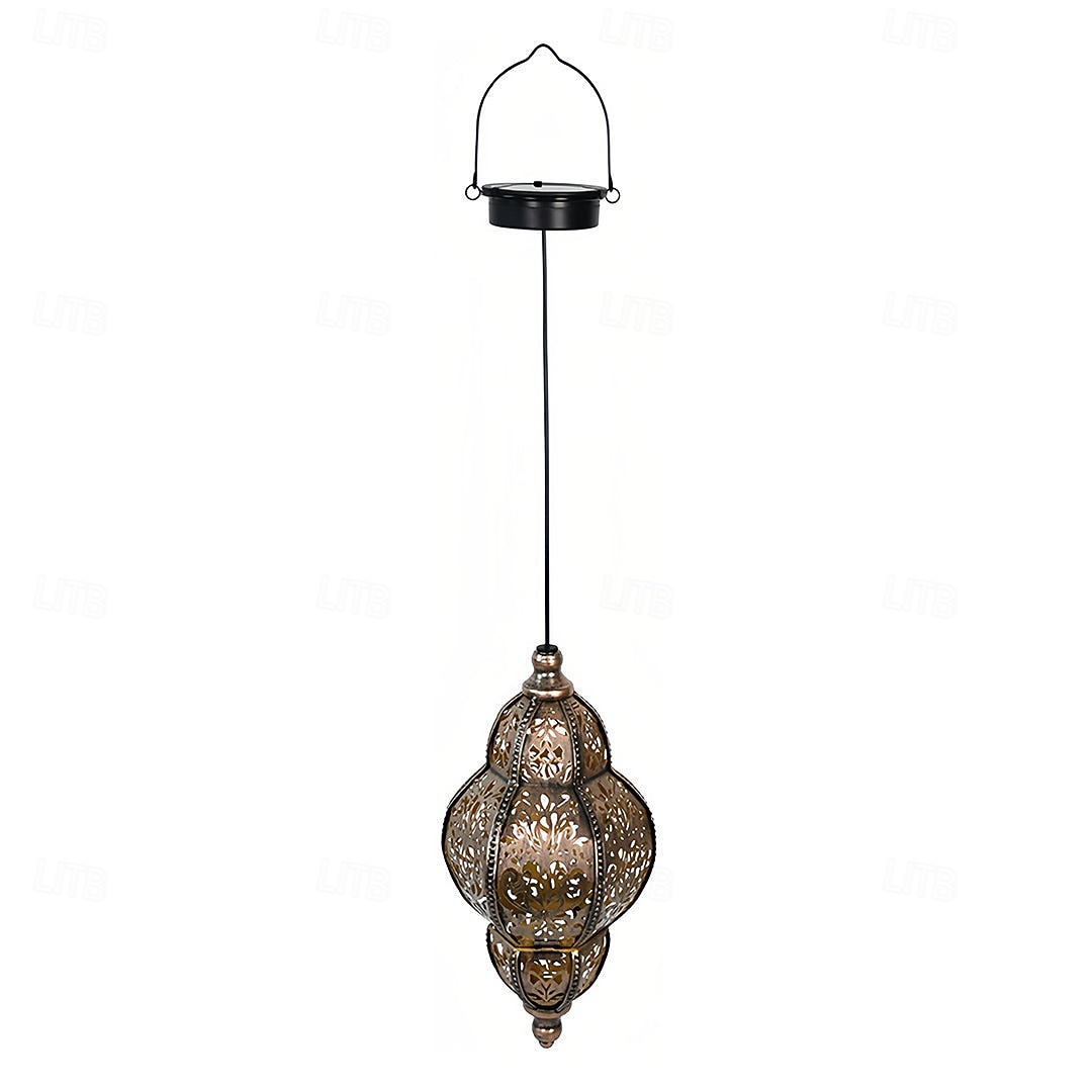 Lanterne suspendue d'extérieur à projection solaire baroque en métal creux, étanche, avec éclairage LED pour jardin, cour, allée, pelouse, terrasse, fête, vacances, ambiance chaleureuse, violet de 2026 ? $23.99 –P20
