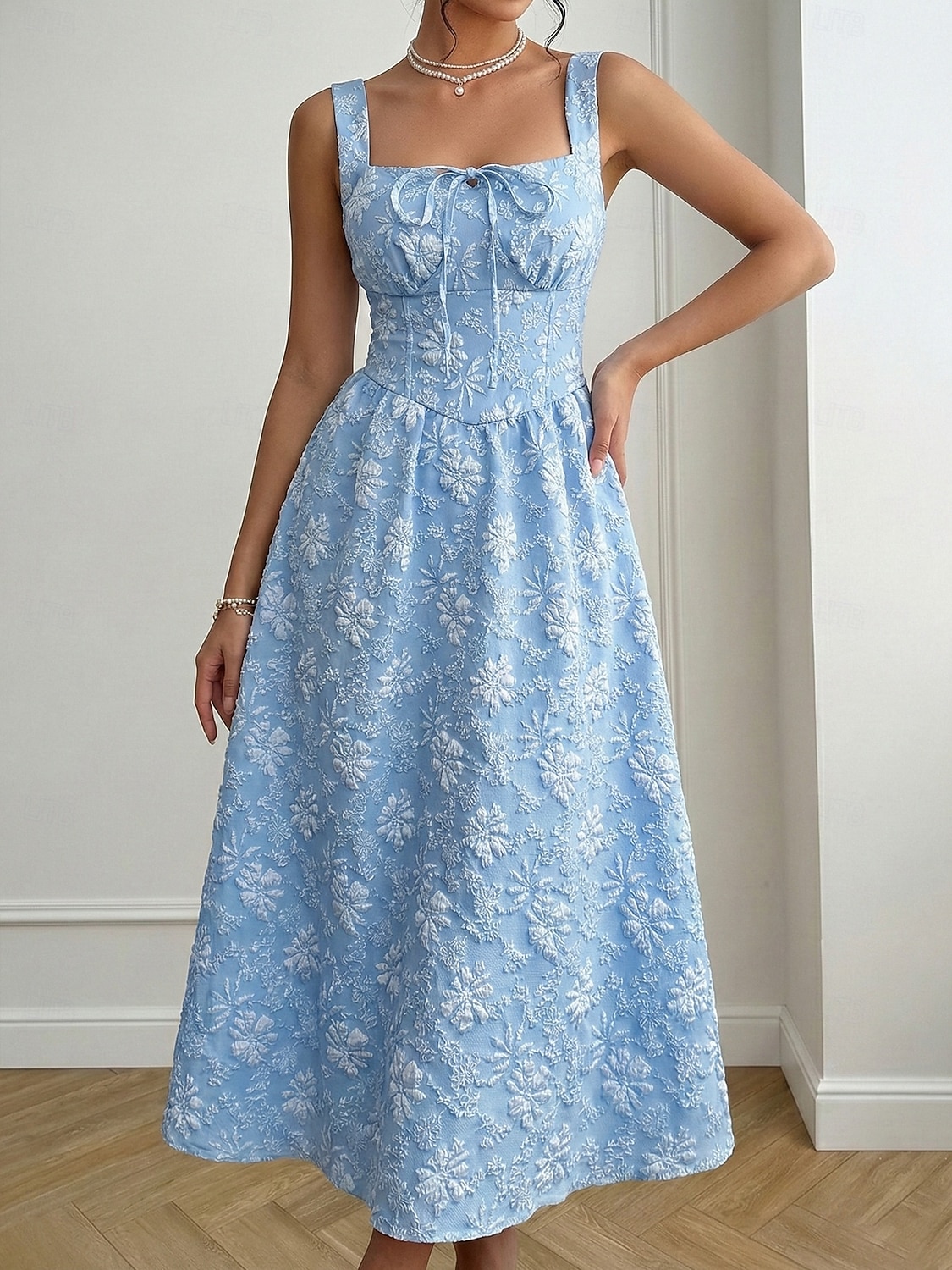 Per donna Abito maxi Abito a corsetto Abito a trapezio Abito Estivo Abito Sottoveste Casual Quotidiano Spiaggia Ferie Vestibilità regolare Floreale Grafico Senza Maniche Collo quadrato Blu Estate del 2026 a $44.99 –P3