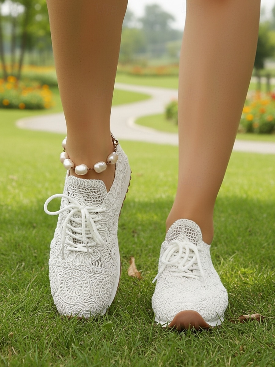 Tênis feminino branco de malha com cadarço – calçado leve, respirável e confortável para caminhadas, ideal para férias em resorts, viagens à praia e uso diário. de 2026 por $34.99 –P4