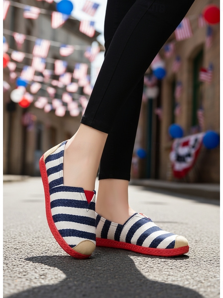Scarpe basse patriottiche da donna USA 250 - comode scarpe in maglia a righe blu e bianche con dettaglio a stella per il giorno dell'indipendenza americana e le parate. &abbigliamento per le vacanze del 2026 a $19.99 –P3