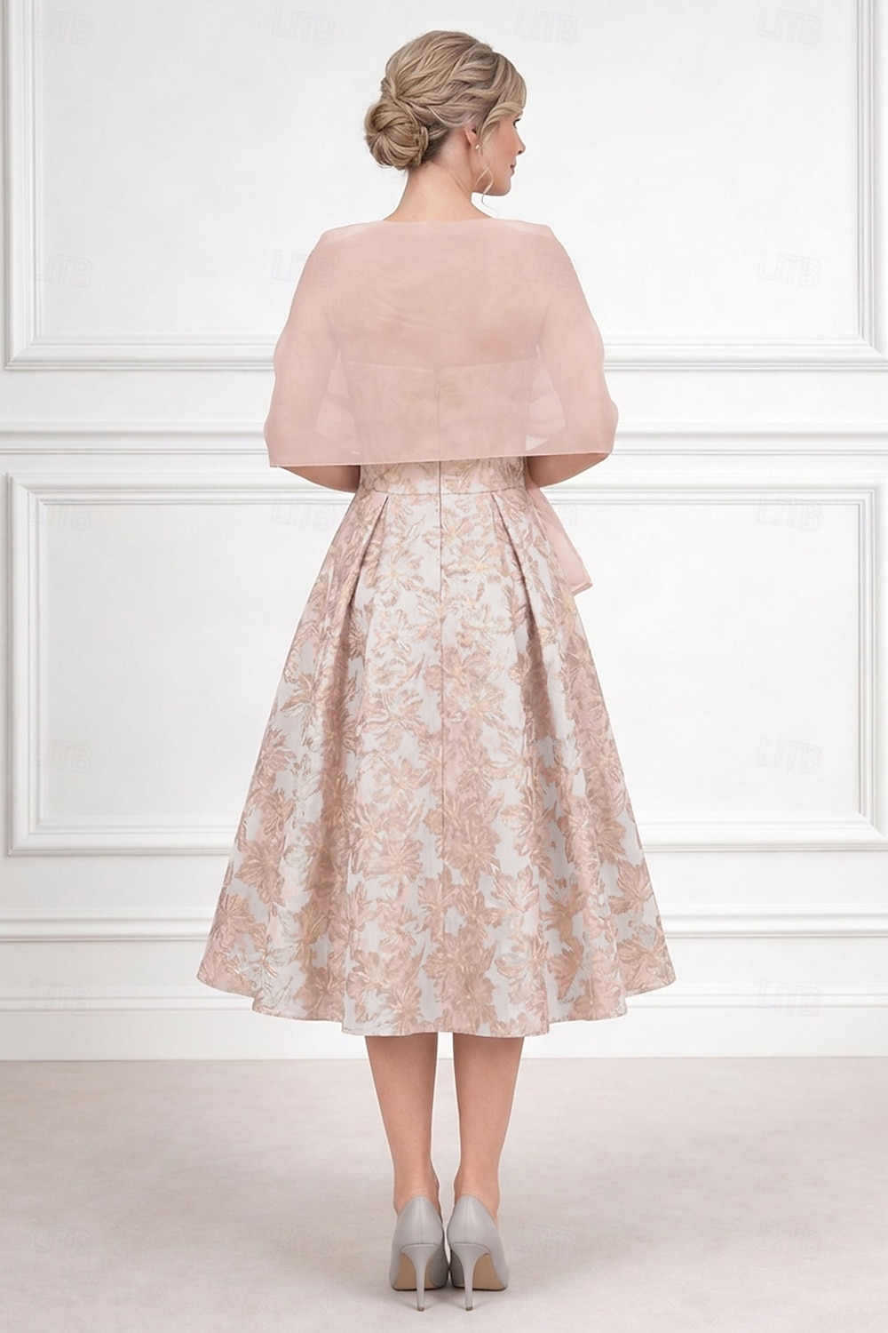 A-Linie Tee-Länge Kleid für Hochzeitsgäste Brautmutterkleid Ärmellos Trägerlos Elegant Einfach Minimalistisch Formell Cocktailparty Semi-Formal Jacquard Mit Schal mit Falten 2026 - $182.99 –P3
